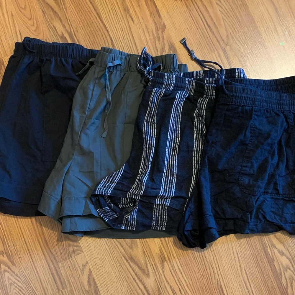 Casual Women's Elastic-Waist Shorts Set - Black, Olive & Striped